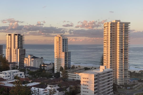 We Woke Up in Luxury and Daily Sunsets at Aria Broadbeach