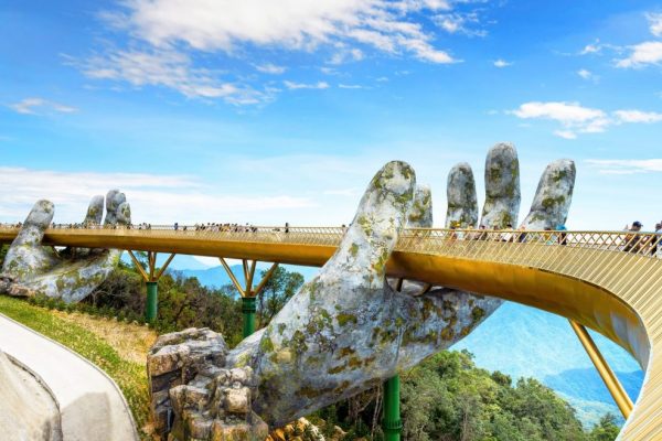 DEAL: 11 DAY HIGHLIGHTS VIETNAM WITH MEKONG RIVER CRUISE from $2499