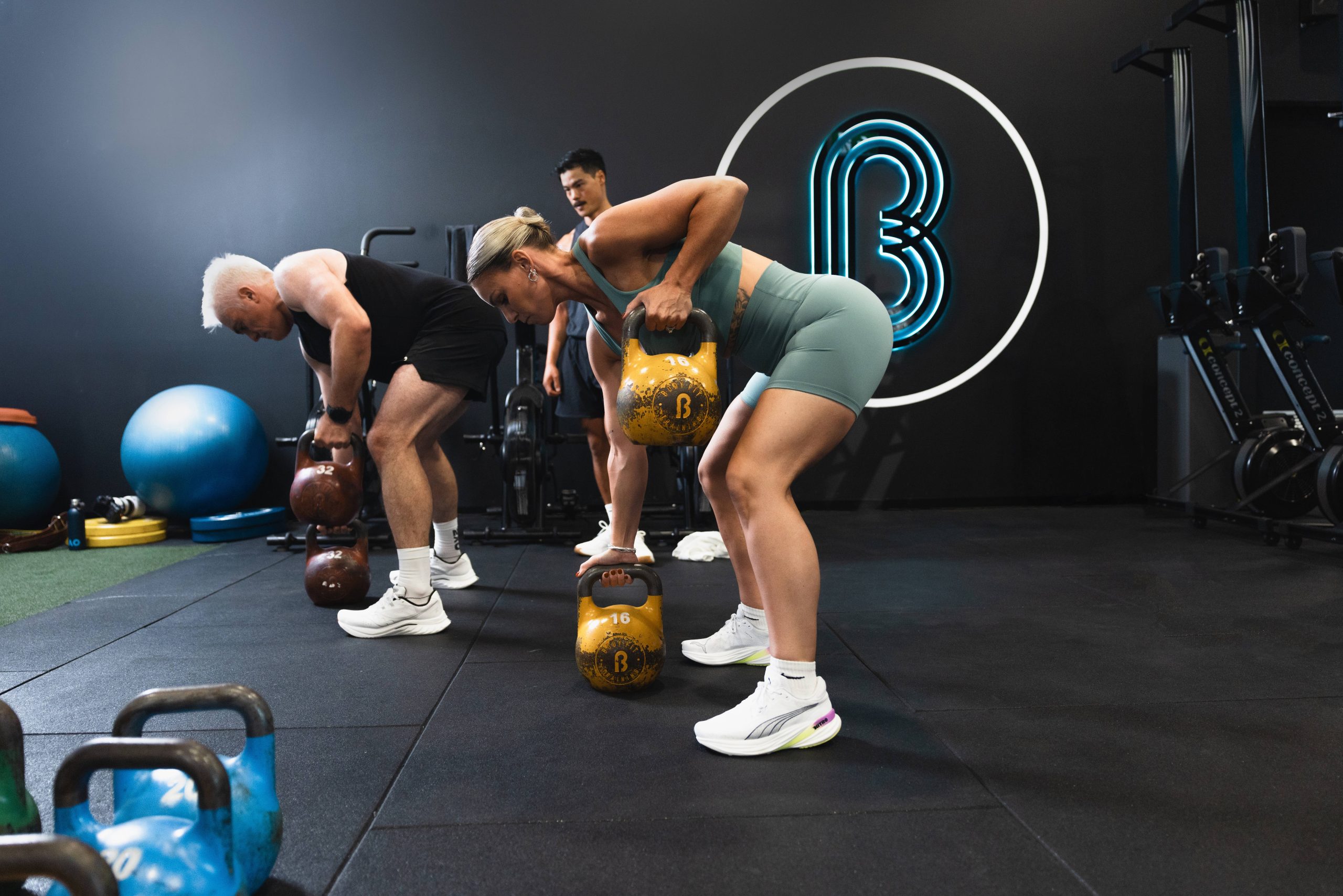 Competitors taking part in the BFT PODIUM hybrid fitness competition
